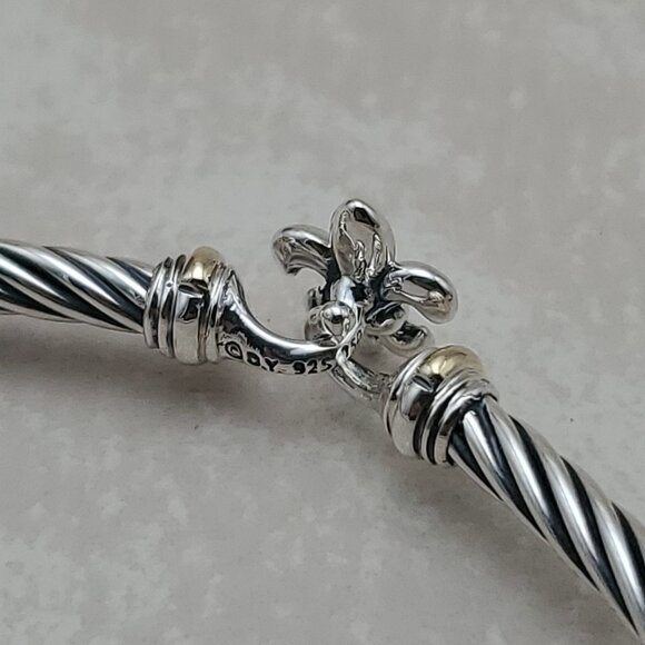 David Yurman 3mm Cable Fleur de Lis Bracelet with 18K Gold Hook Clasp - Picture 3 of 6